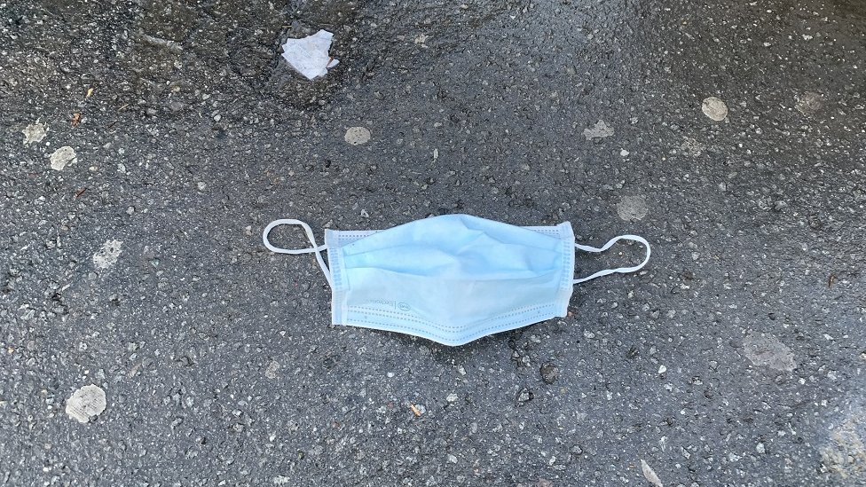 BBC maska ilustracija korona